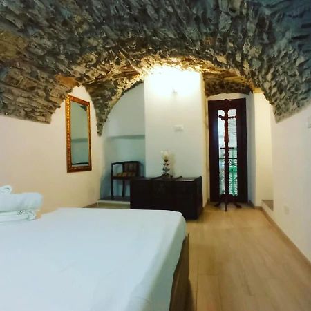 Appartamento Incantevole La Grotta Apricale Kültér fotó